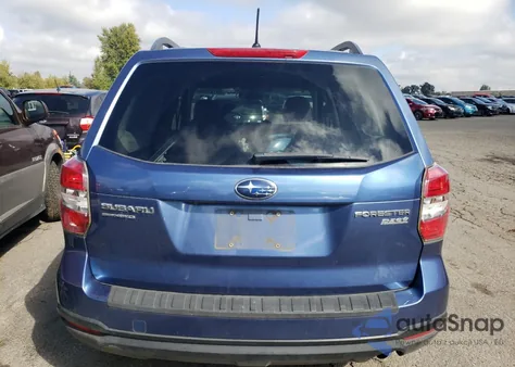 2015 Subaru Forester 2.5I Premium z USA, uszkodzony, nr VIN JF2SJADCXFH584659